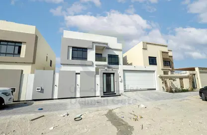 Villa - 5 Bedrooms - 7 Bathrooms for sale in Hidd - Muharraq Governorate