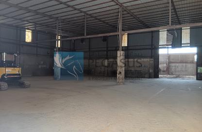 Warehouse - Studio - 2 Bathrooms for rent in Ras Zuwayed - Southern Governorate