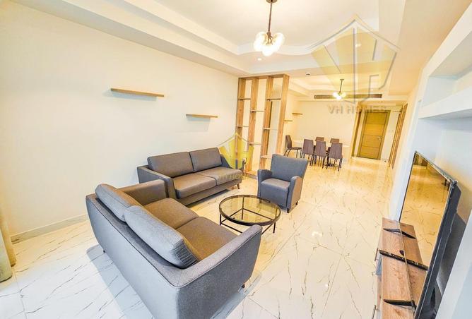 955391 - Property Image 2