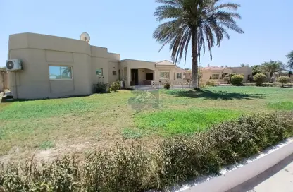 Villa - 3 Bedrooms - 4 Bathrooms for rent in Seef - Capital Governorate