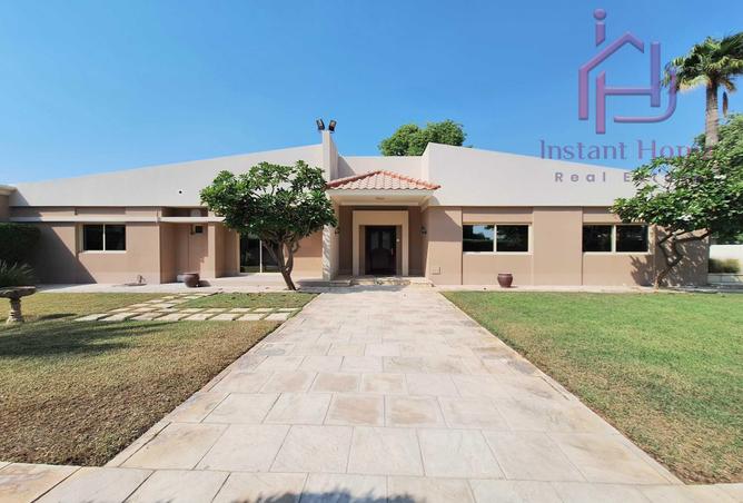 966613 - Property Image 2