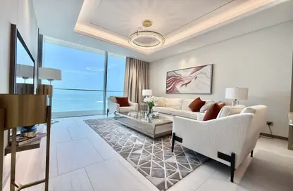 Apartment - 1 Bedroom - 2 Bathrooms for sale in Bahrain Bay - Capital Governorate