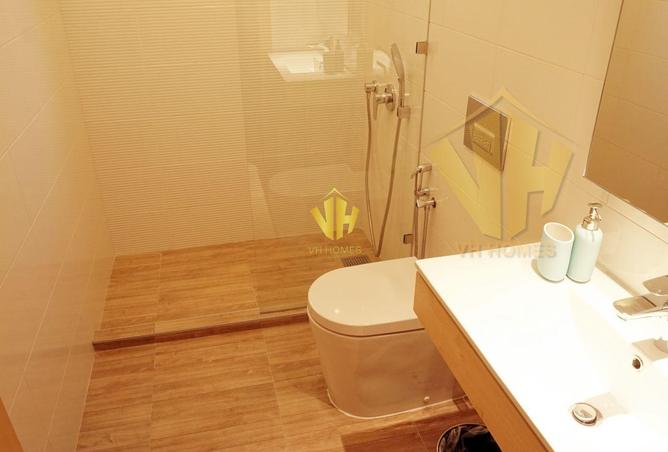 985205 - Property Image 3