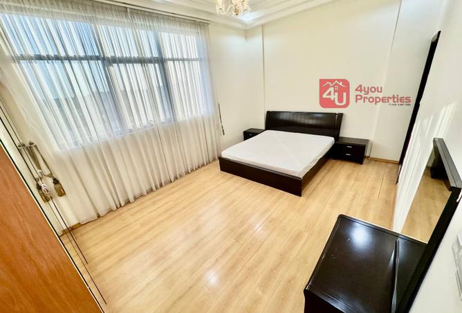 971659 - Property Image 2