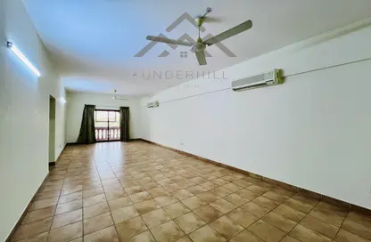 Bulk Rent Unit - Studio - 2 Bathrooms for rent in Tubli - Central Governorate