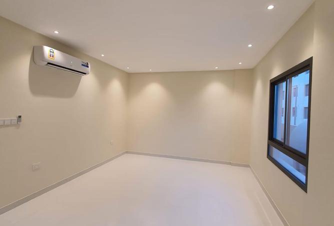 971253 - Property Image 3