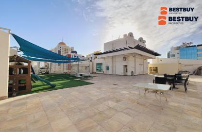 Apartment - 2 Bedrooms - 3 Bathrooms for rent in Al Juffair - Capital Governorate