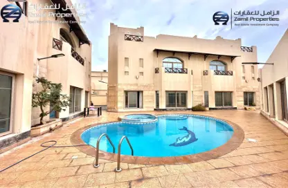Compound - 3 Bedrooms - 4 Bathrooms for rent in Hidd - Muharraq Governorate
