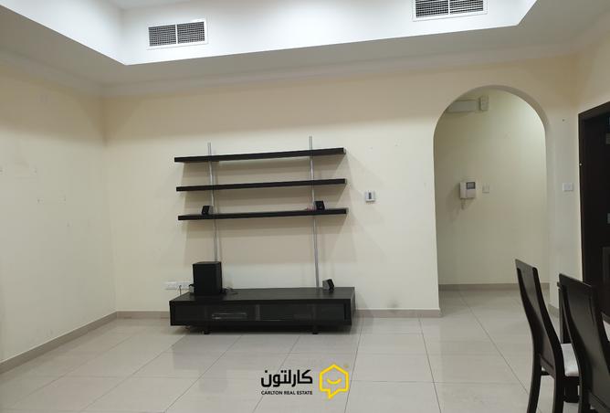 930282 - Property Image 3