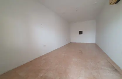 مكتب - استوديو للايجار في الهملة - المحافظة الشمالية