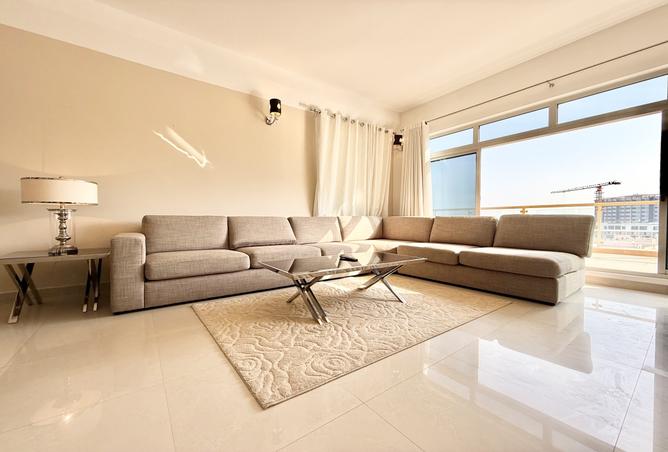 957429 - Property Image 2