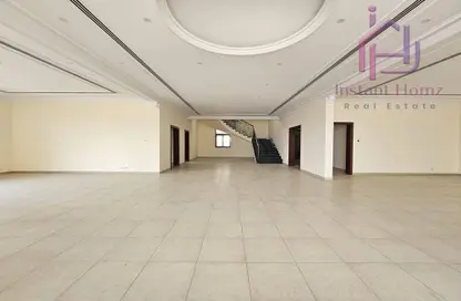 فيلا - 5 غرف نوم - 5 حمامات للايجار في سار - المحافظة الشمالية