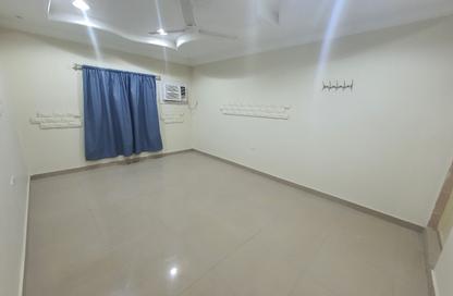 Apartment - 1 Bedroom - 1 Bathroom for rent in Sitra - Central Governorate