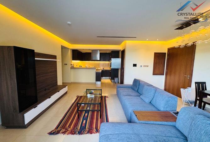 985712 - Property Image 2