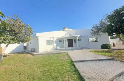 Villa - 4 Bedrooms - 4 Bathrooms for rent in Saar - Northern Governorate