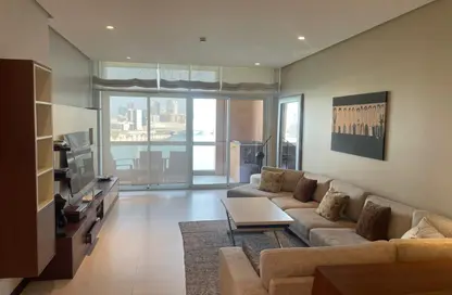 Apartment - 3 Bedrooms - 5 Bathrooms for rent in Reef Island - Capital Governorate