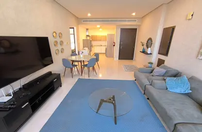 Apartment - 2 Bedrooms - 2 Bathrooms for rent in Al Juffair - Capital Governorate