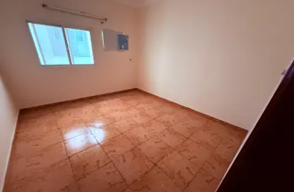 Apartment - 2 Bedrooms - 2 Bathrooms for rent in Um Al Hasam - Manama - Capital Governorate