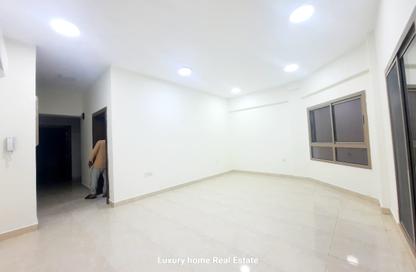 Apartment - 3 Bedrooms - 2 Bathrooms for rent in Hidd - Muharraq Governorate