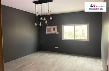 Empty Room image for: Apartment - 2 Bedrooms - 2 Bathrooms for rent in Eker - Central Governorate, Image 1