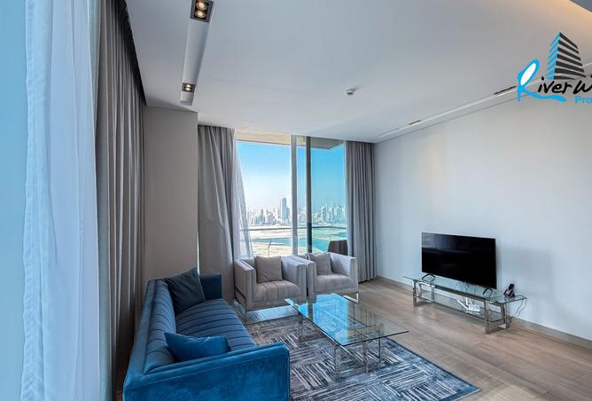 988423 - Property Image 2