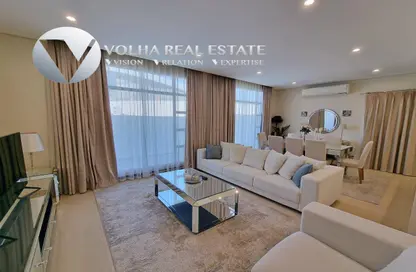 Living Room image for: Villa - 2 Bedrooms - 3 Bathrooms for rent in Riffa Views - Riffa - Southern Governorate, Image 1
