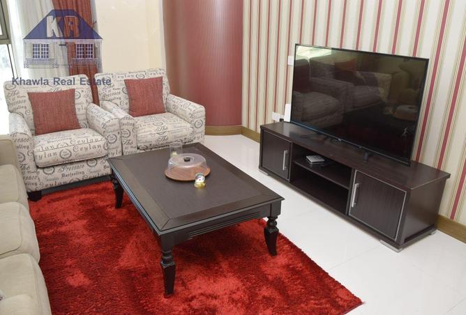 985398 - Property Image 3