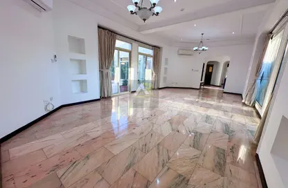 Villa - 3 Bedrooms - 3 Bathrooms for rent in Saar - Northern Governorate