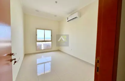 Office Space - Studio - 2 Bathrooms for rent in Seef - Capital Governorate