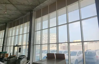 صالة عرض - استوديو - 1 حمام للايجار في توبلي - المحافظة الوسطى