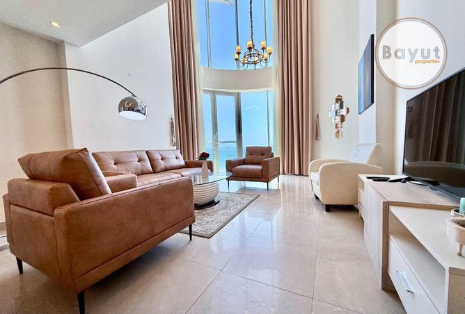 983961 - Property Image 2