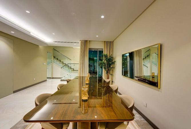 982048 - Property Image 3