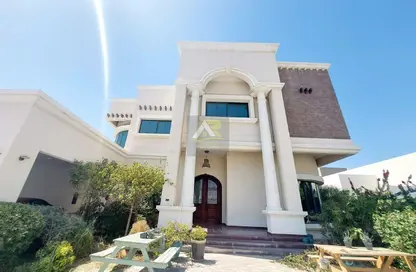 Villa - 4 Bedrooms - 5 Bathrooms for rent in Saar - Northern Governorate