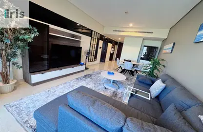 Apartment - 1 Bedroom - 2 Bathrooms for rent in Reef Island - Capital Governorate