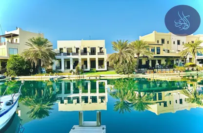 شقة - 2 غرف نوم - 3 حمامات للايجار في مدينة المرسى - أمواج - المحرق