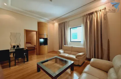 Apartment - 1 Bedroom - 1 Bathroom for rent in Al Juffair - Capital Governorate