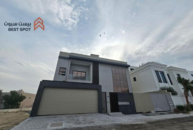 980459 - Property Image 2