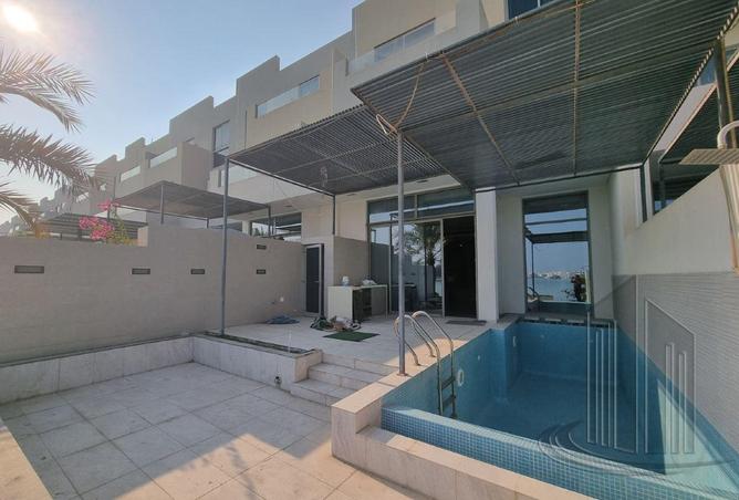 967186 - Property Image 3