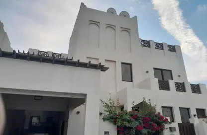 فيلا - 7 غرف نوم - 6 حمامات للايجار في ديار المحرق - المحرق