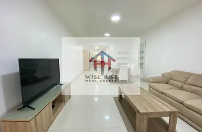 Villa - 2 Bedrooms - 3 Bathrooms for rent in Um Al Hasam - Manama - Capital Governorate