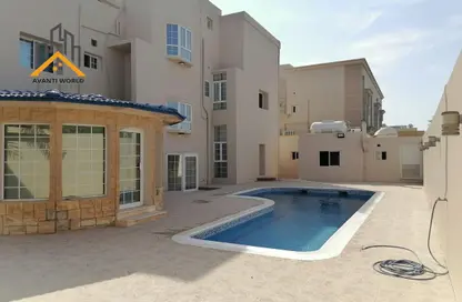 Villa - 7+ Bedrooms - 7 Bathrooms for sale in Hamad Town - Northern Governorate