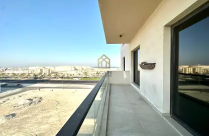 Apartment - 3 Bedrooms - 4 Bathrooms for sale in Hidd - Muharraq Governorate