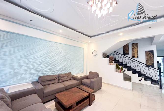 962659 - Property Image 2