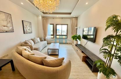 Apartment - 2 Bedrooms - 3 Bathrooms for rent in Busaiteen - Muharraq Governorate