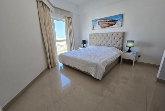 963416 - Property Image 2