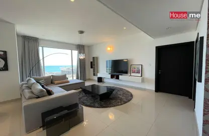 Living Room image for: Penthouse - 3 Bedrooms - 4 Bathrooms for rent in Amwaj Marina - Amwaj Islands - Muharraq Governorate, Image 1