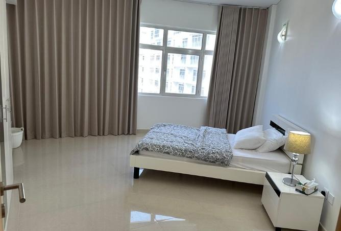 972424 - Property Image 2