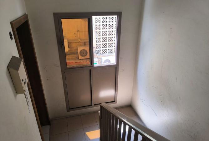 952374 - Property Image 2