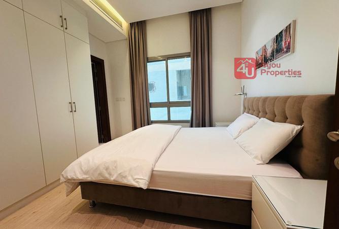 967225 - Property Main Image