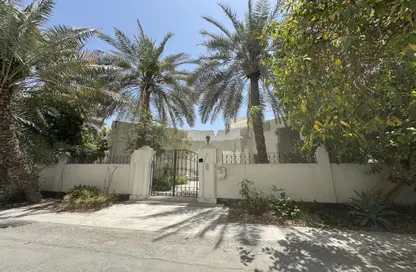 Villa - 2 Bedrooms - 3 Bathrooms for sale in Al Juffair - Capital Governorate